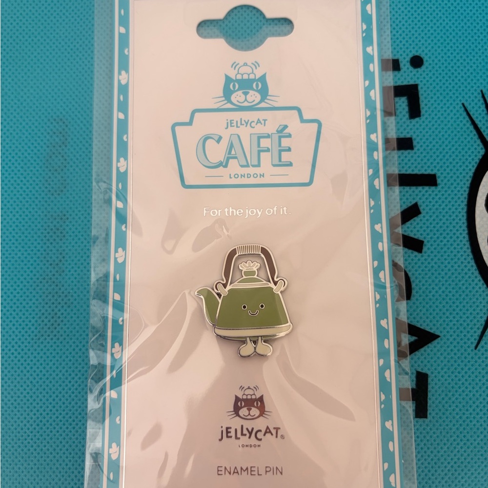 Jellycat Shanghai Exclusive Set (Bear, Teapot, Teacups) 3 Stickers and 3 pins - Picture 8 of 12